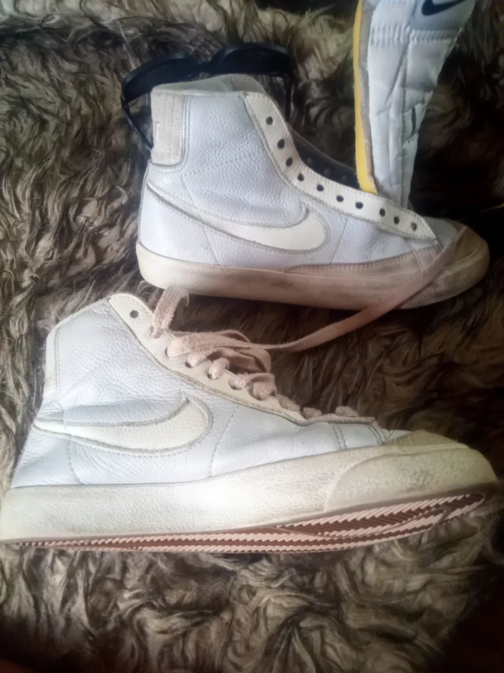 Nike By You customizable Blazer Mid ’77 SiZe 4